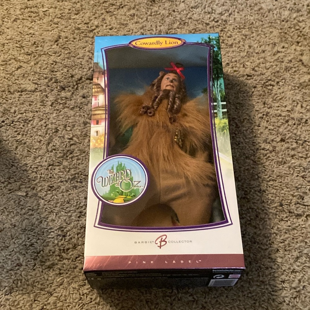 New Barbie Collector Cowardly Lion Doll the Wizard of Oz